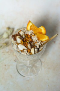 Overnight porridge - Claire Andreewitch