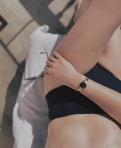 Été et jambes lourdes - Claire Andreewitch